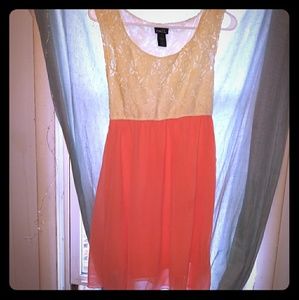 RUE 21 FLOWY LACE TOP DRESS
